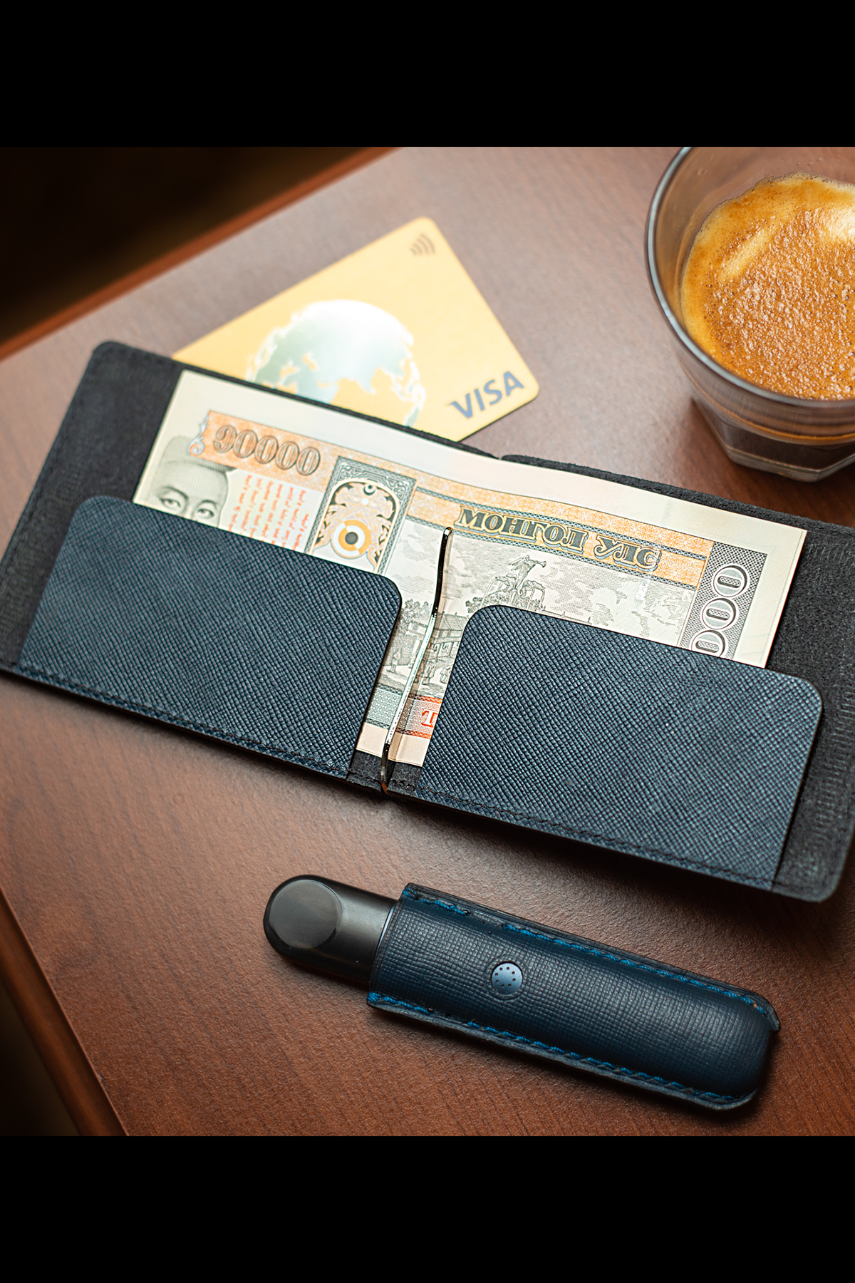 Leather Wallet With Cash Clip