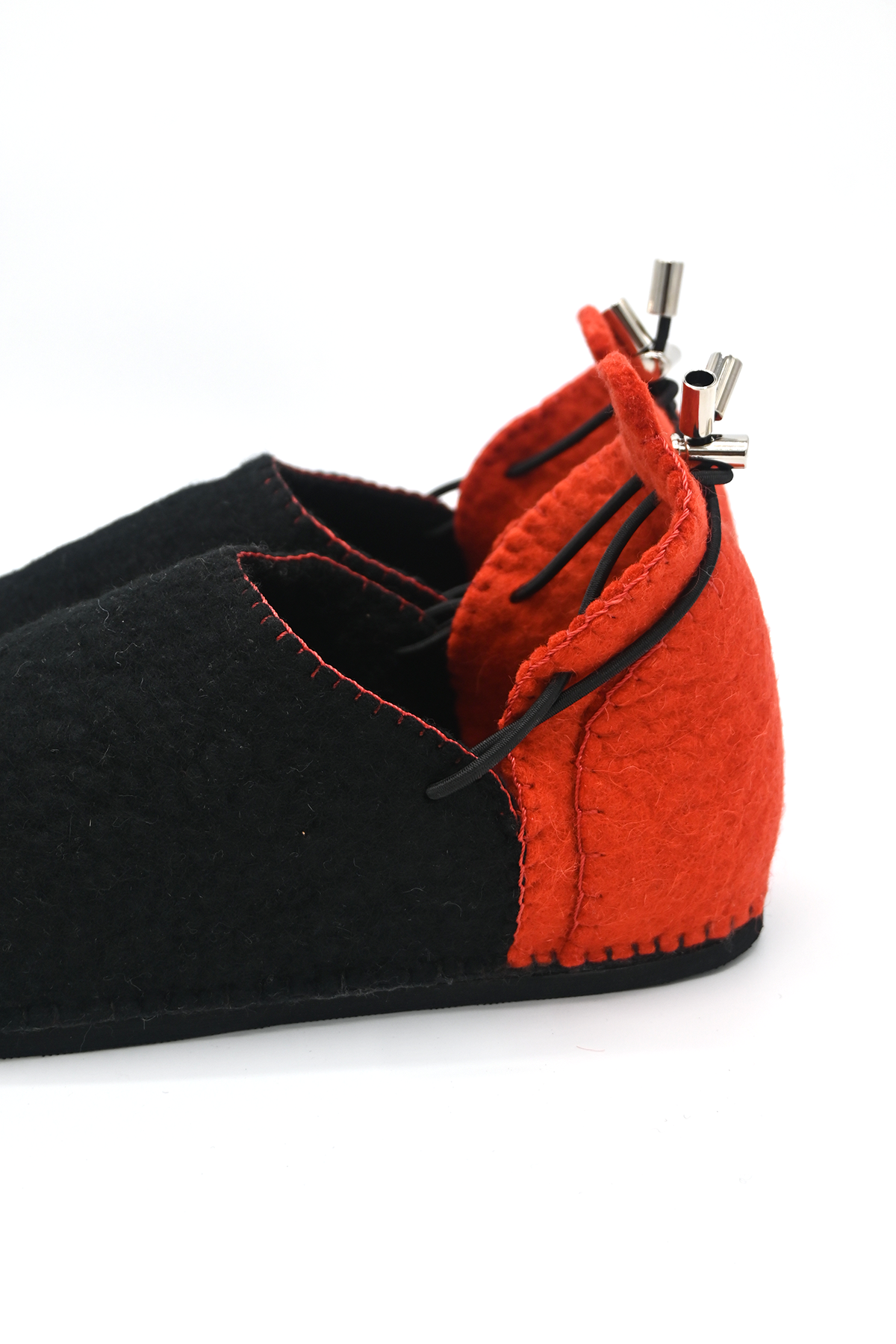Handmade Wool Shoes Black &amp; Red