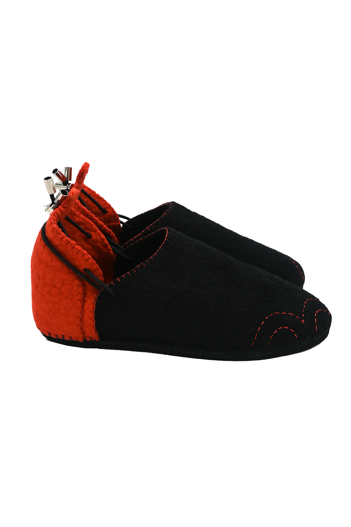 Handmade Wool Shoes Black &amp; Red