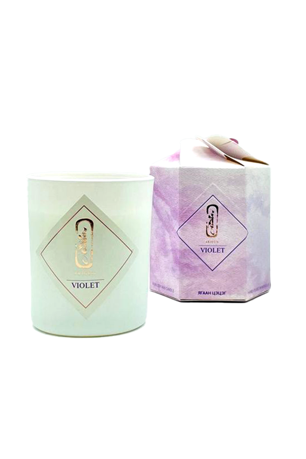 Soy wax candle with violet scent
