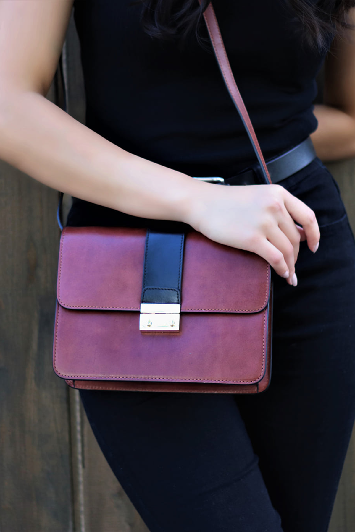 Crossbody Leather Bag with Clasp Closure