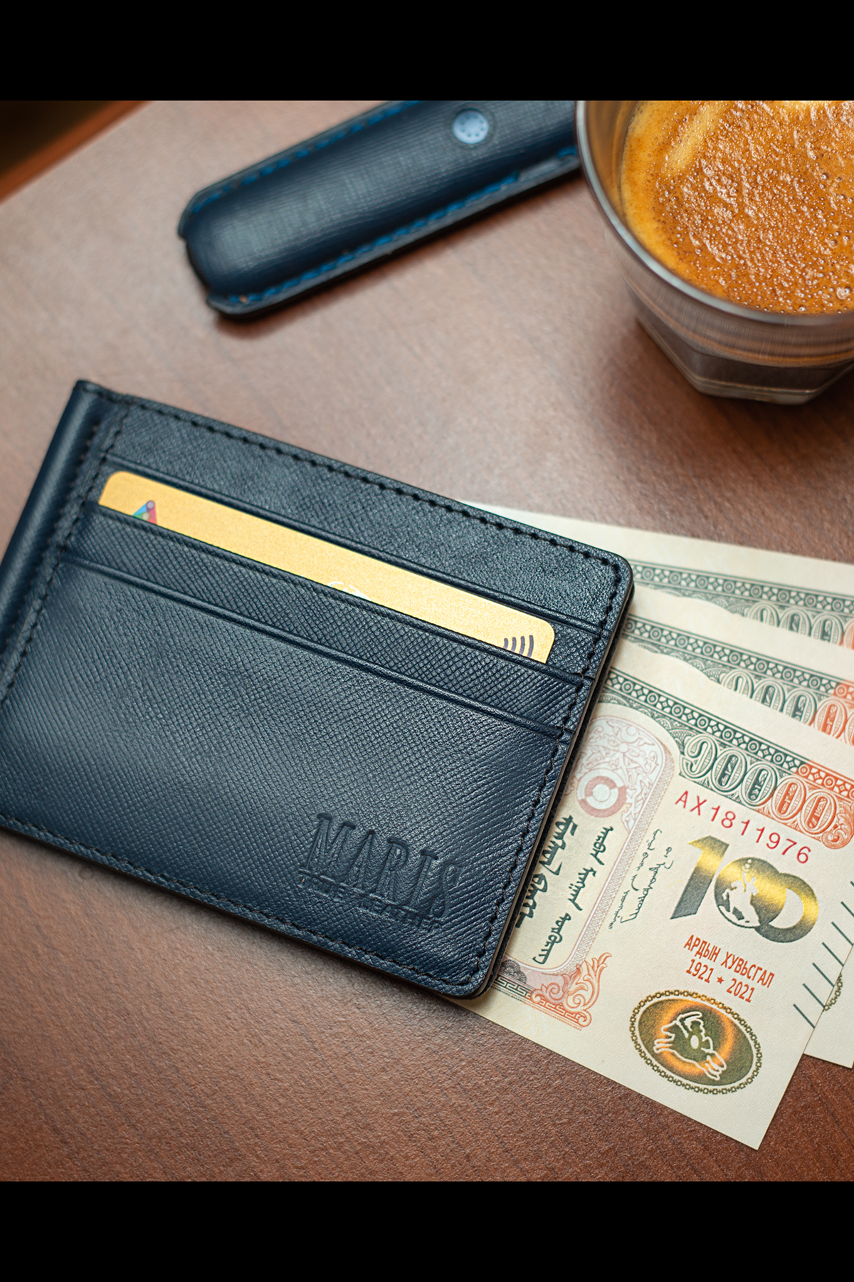 Leather Wallet With Cash Clip