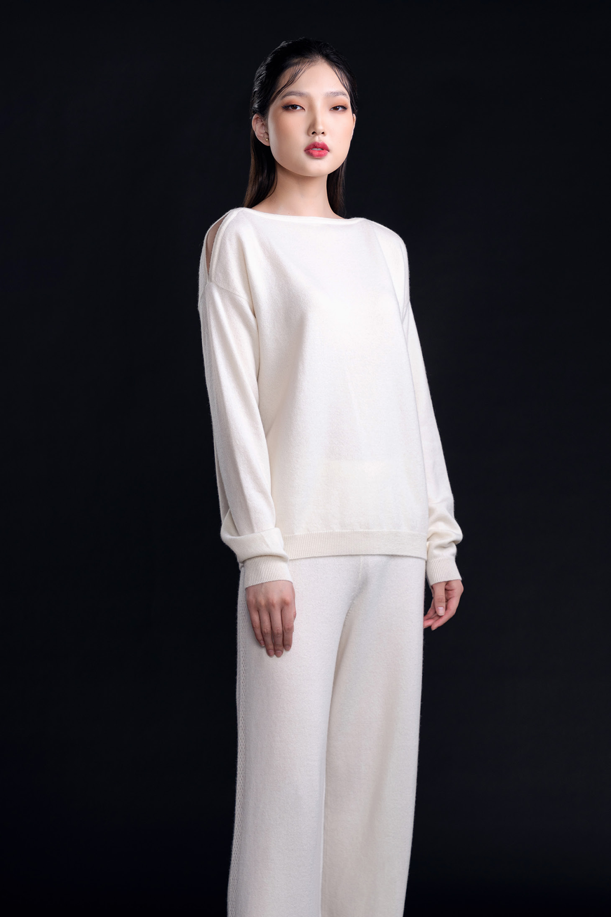 White Long Sleeve Cashmere Sweater