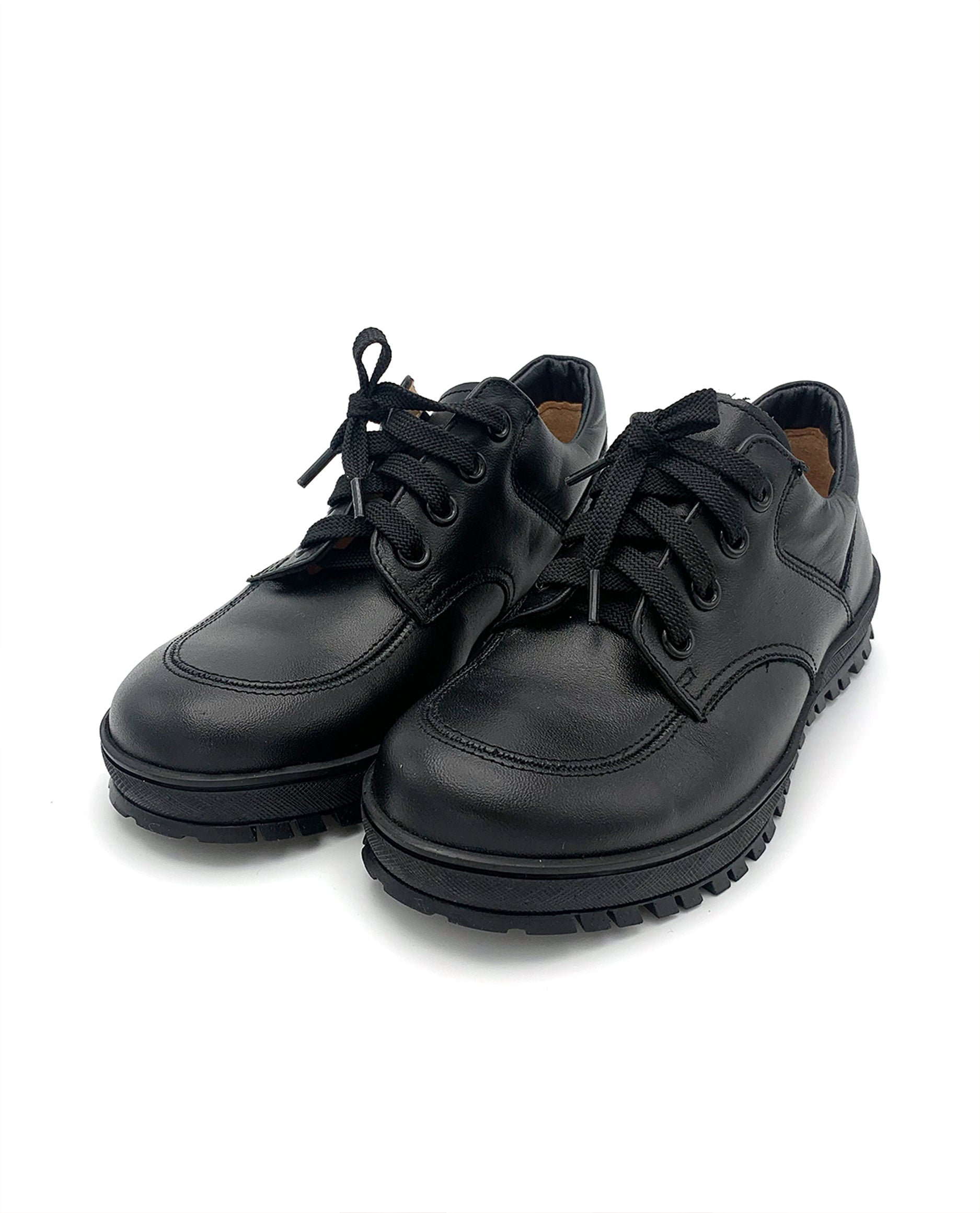 Boys black leather sneakers 2025